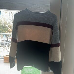 Cozy color locked sweater size M